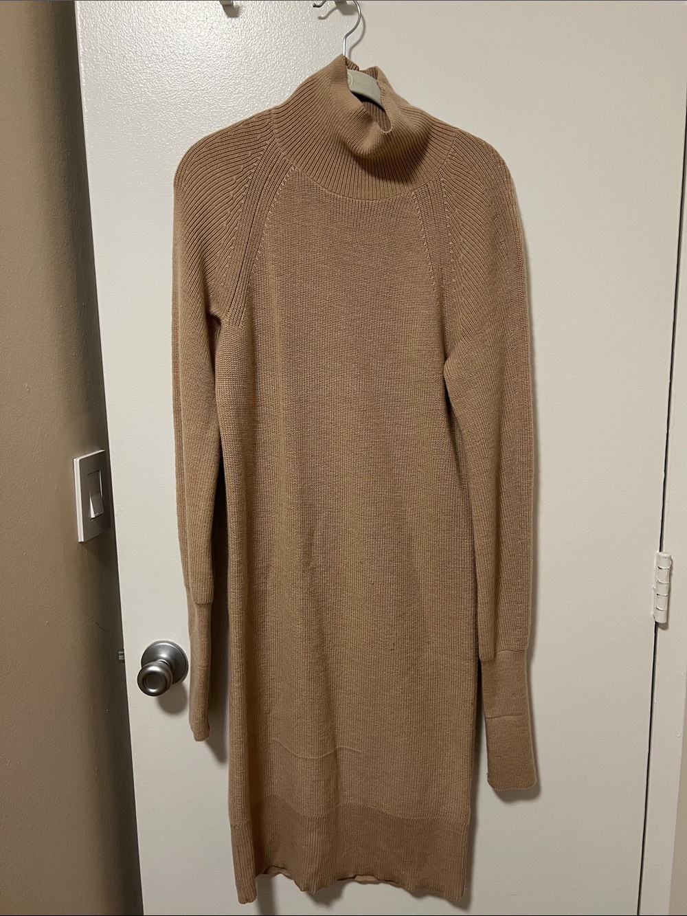 Banana Republic Merino Wool Turtleneck Sweater - Beige Camel